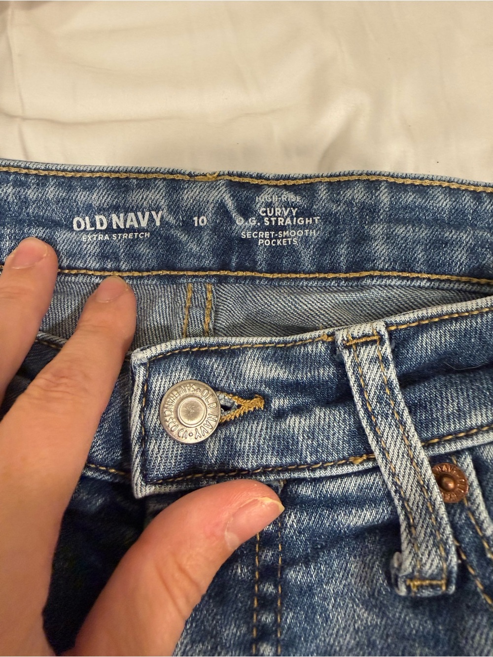 Old Navy Straight-Leg Women's Jeans — Medium Blue Denim